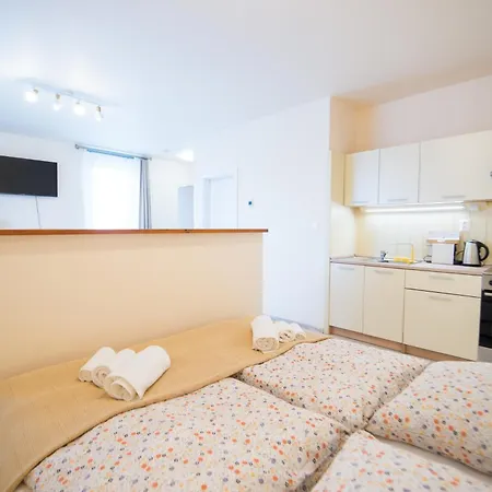 Cozy Studio, Parking & Tatralandia And Jasna Апартаменты Липтовски-Микулаш