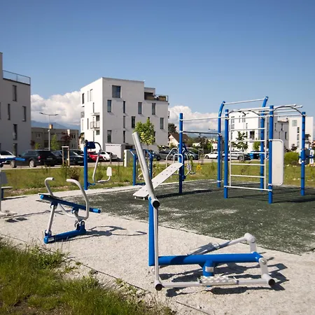 Апартаменты Cozy Studio, Parking & Tatralandia And Jasna *